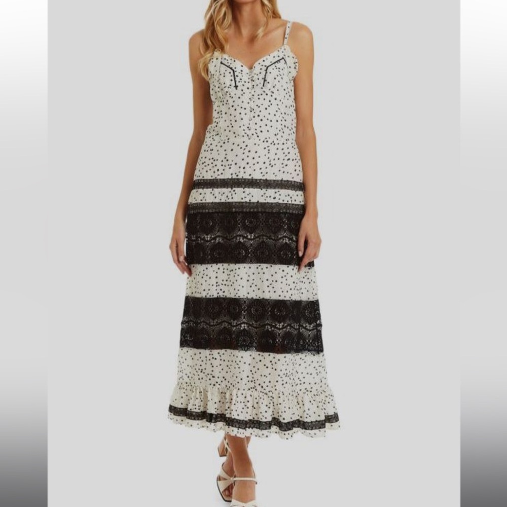 Chic Black and White button up Maxi Dress